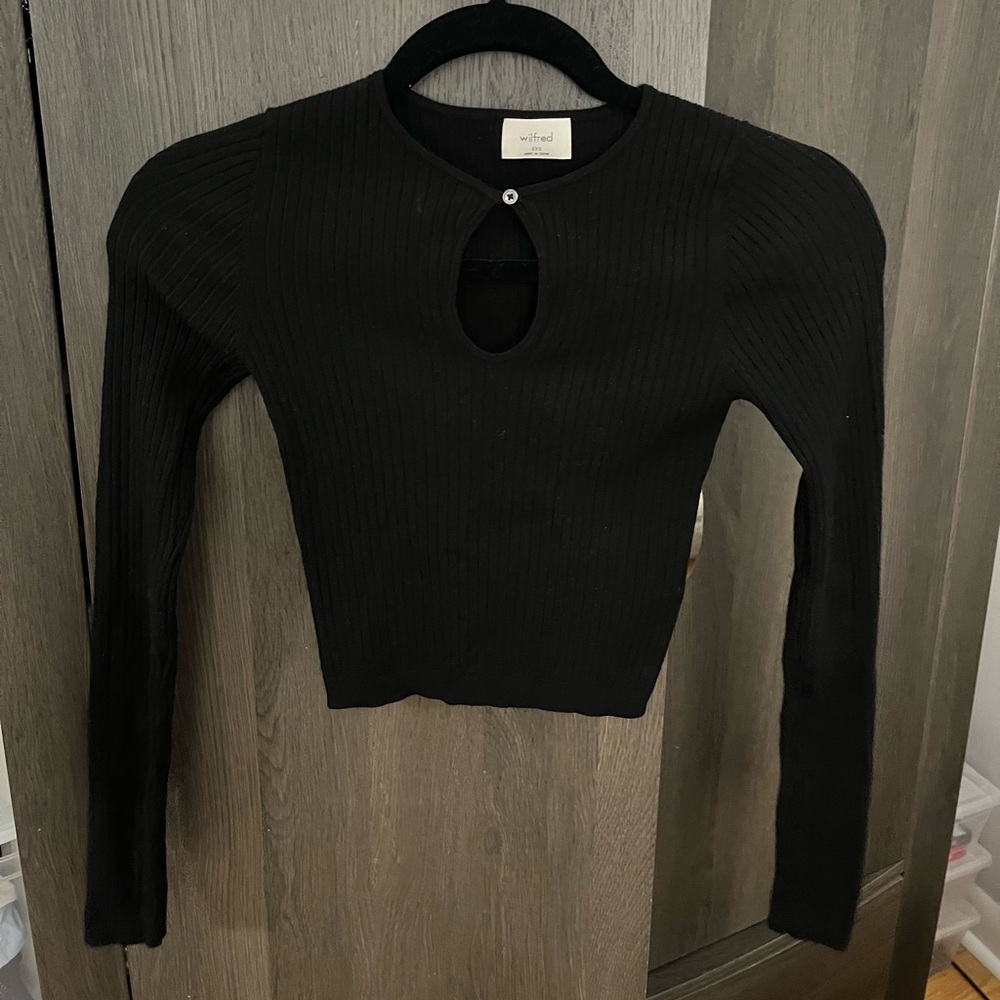 ARITZIA WILFRED Knit Sweater with keyhole detail